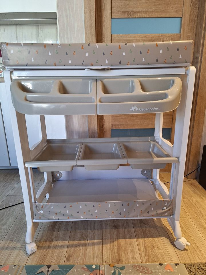 Přebalovací pult na kolečkách Bebeconfort Dolphy Warm Grey