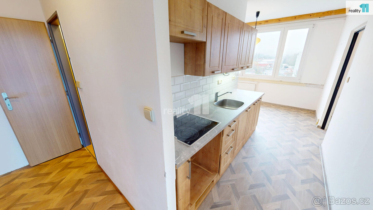Prodej bytu 3+1 (72m2), Na Závodí, Humpolec