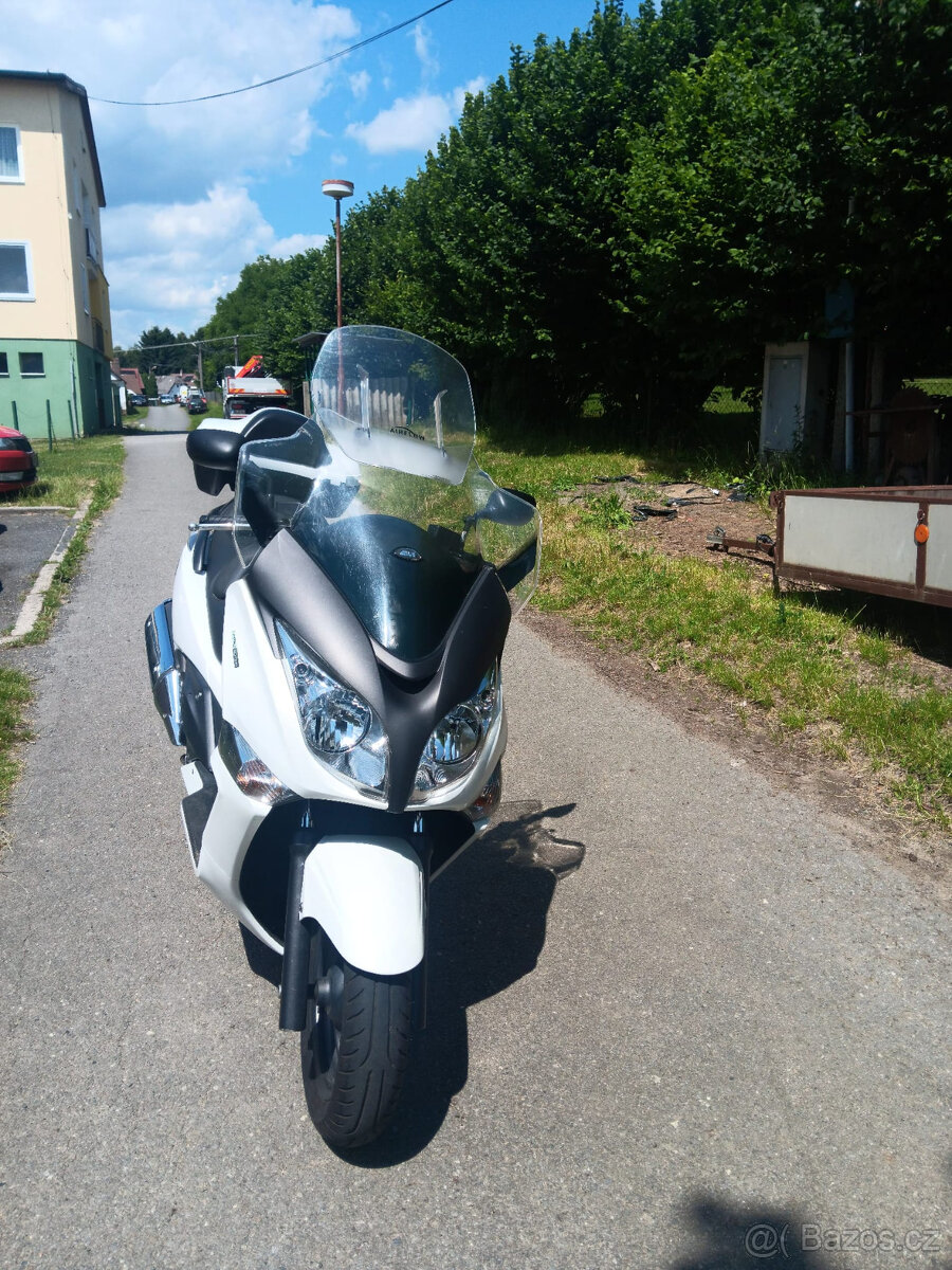 Honda SW-T 400