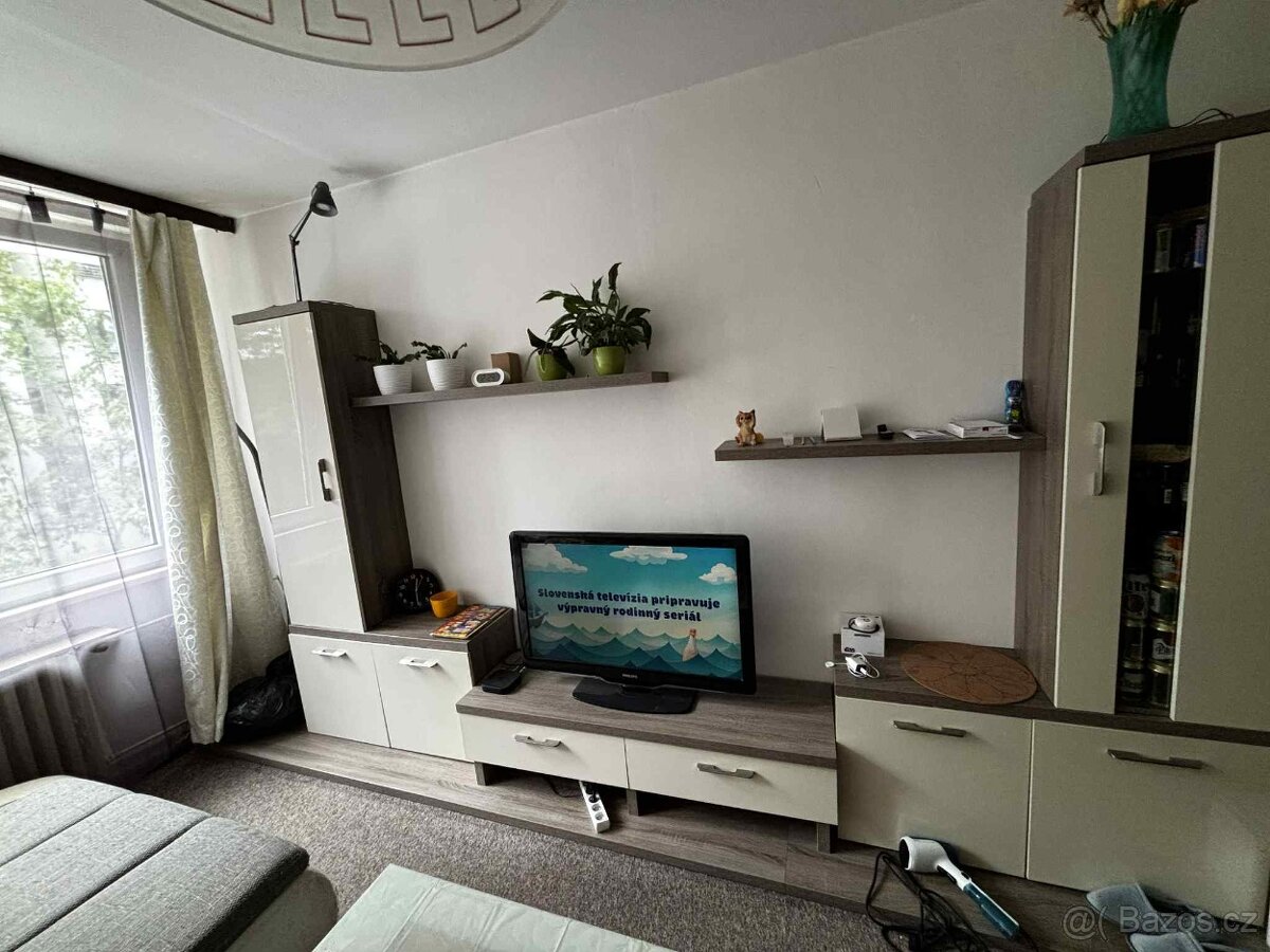 Obývací stěna