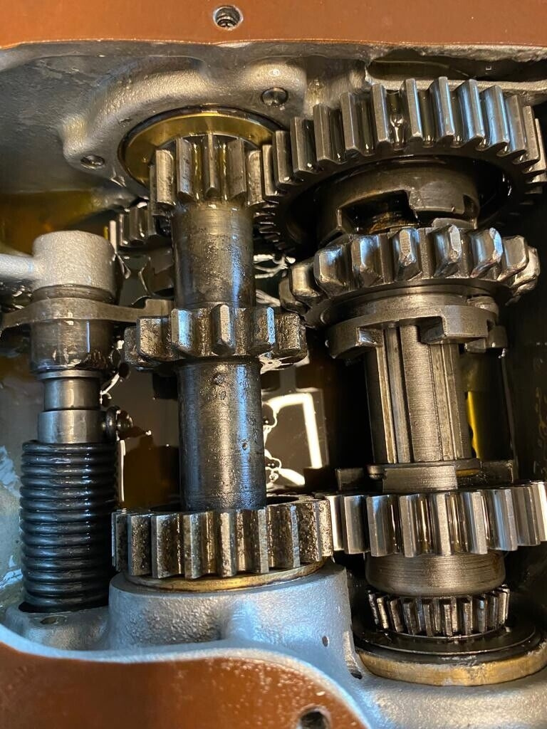 Převodovka BMW R11 R16 Není R52 R57 R62 R63 R12 R75 R2 R4