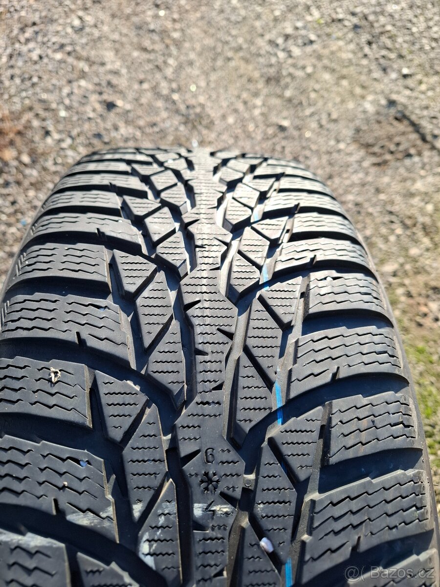 Citroen Jumpy 5x108 215/60 r16 zimni  Nokian