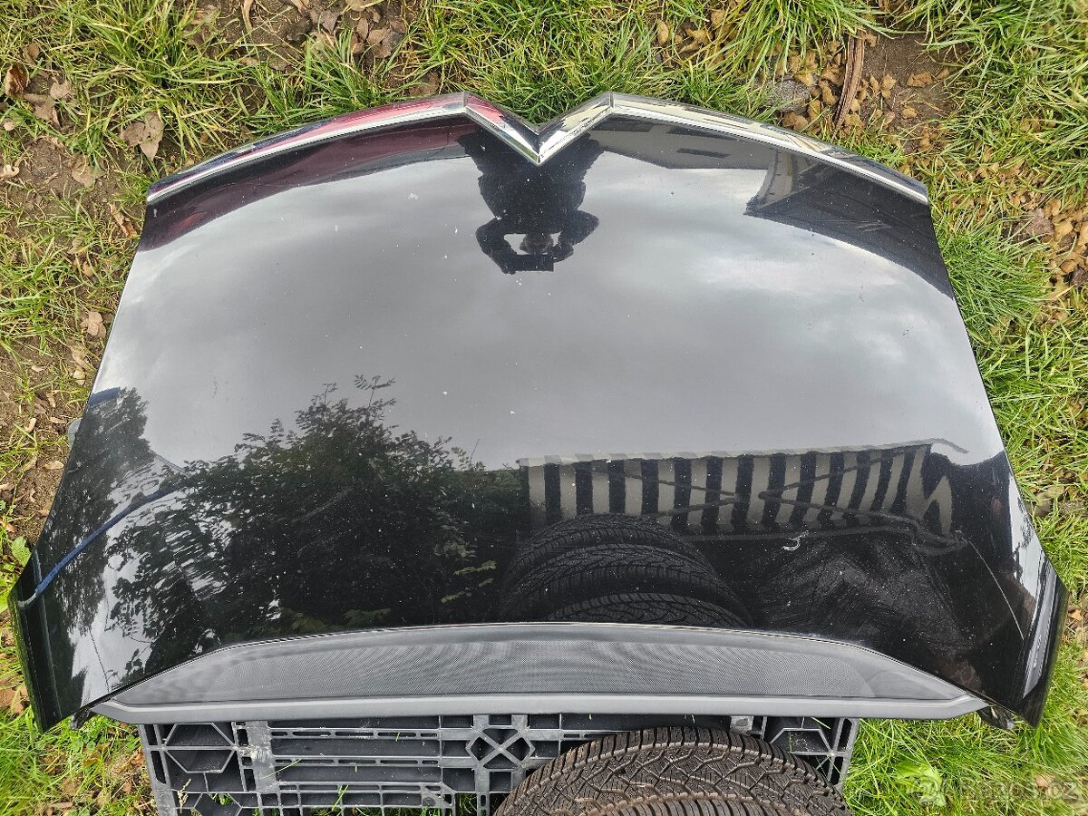 Kapotu a L+P blatník na Citroen C4 Grand Picasso
