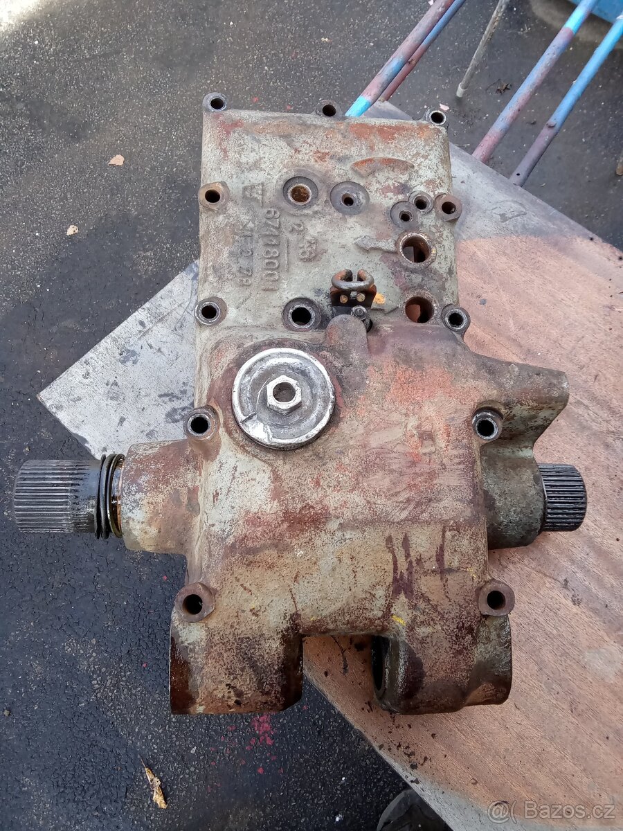Víko hydrauliky