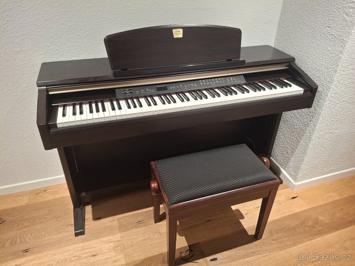 Yamaha Clavinova CLP 130