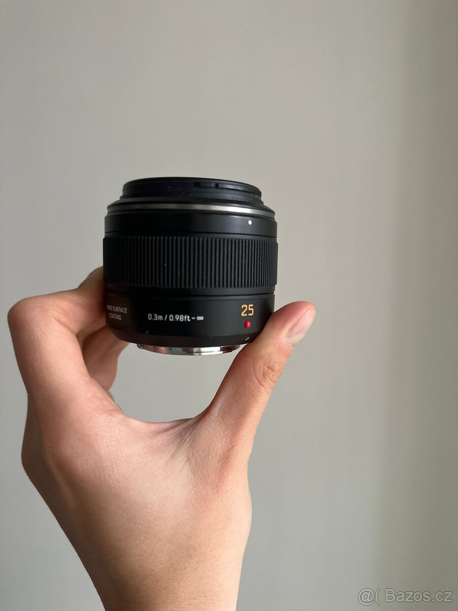 Panasonic Lumix 25mm f/1.4