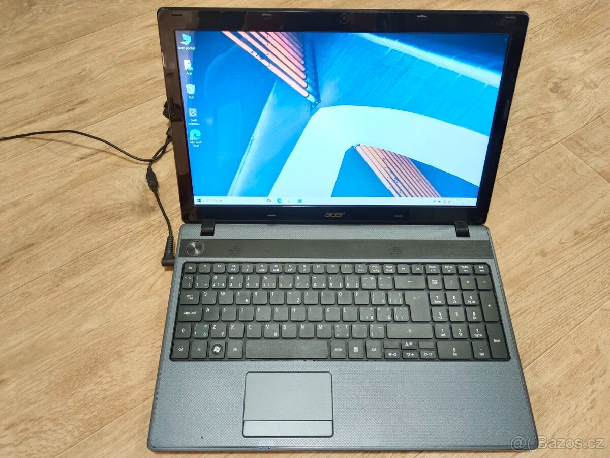 notebook Acer 15,6" 8GB RAM, 256GB SSD, cpu i5