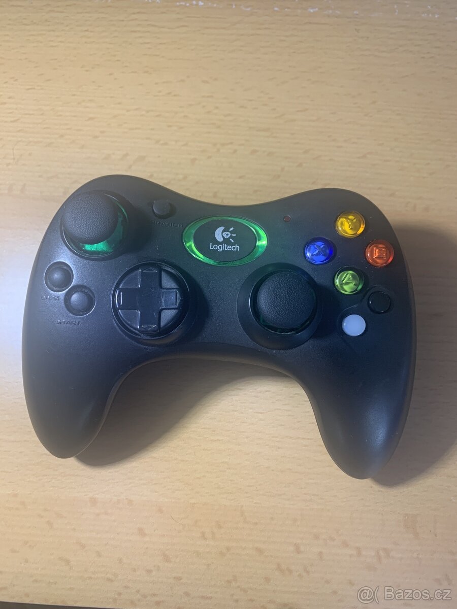 Logitech Cordless ovladač - X-Box
