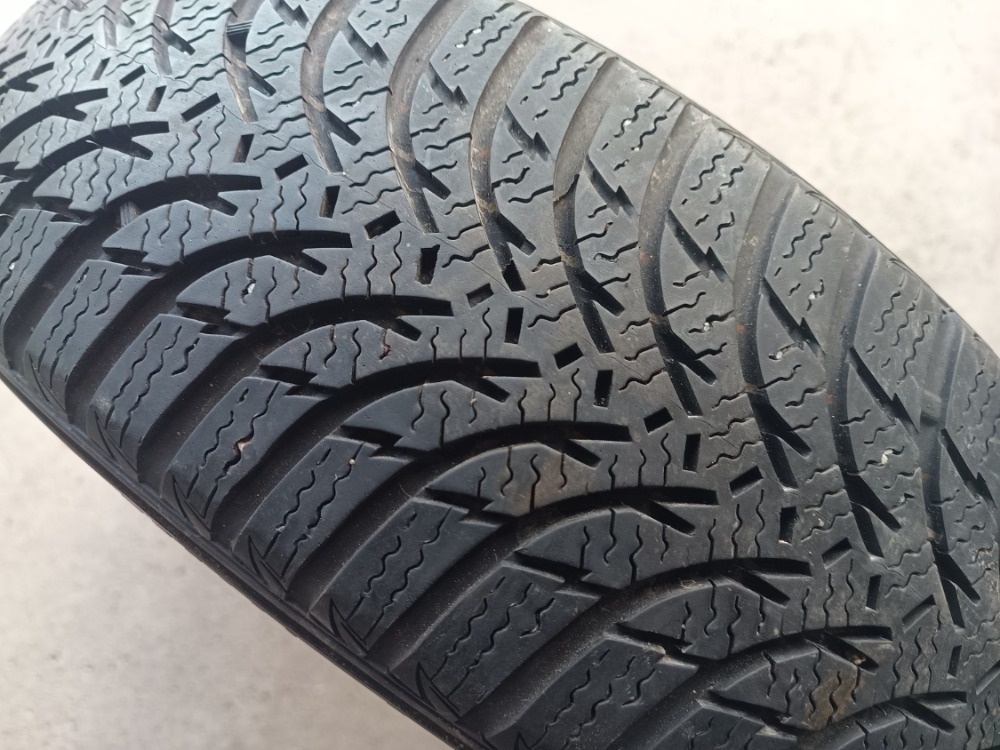 175/70 R14 KUMHO (2517)