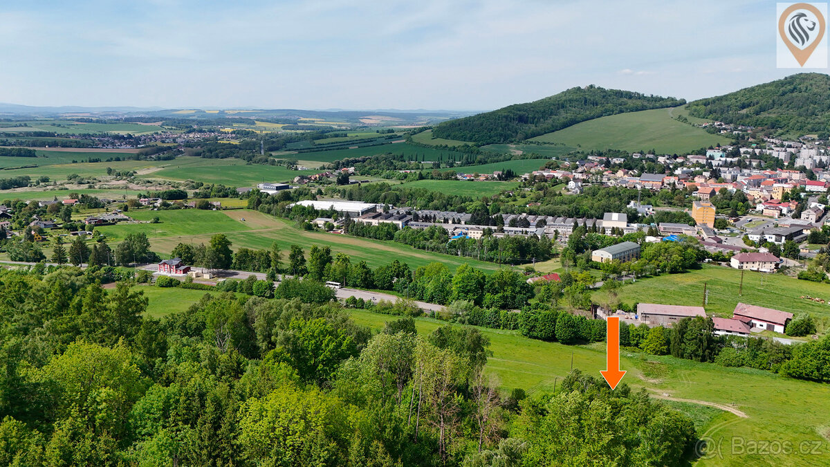 Pozemek s vodojemem u Kdyně