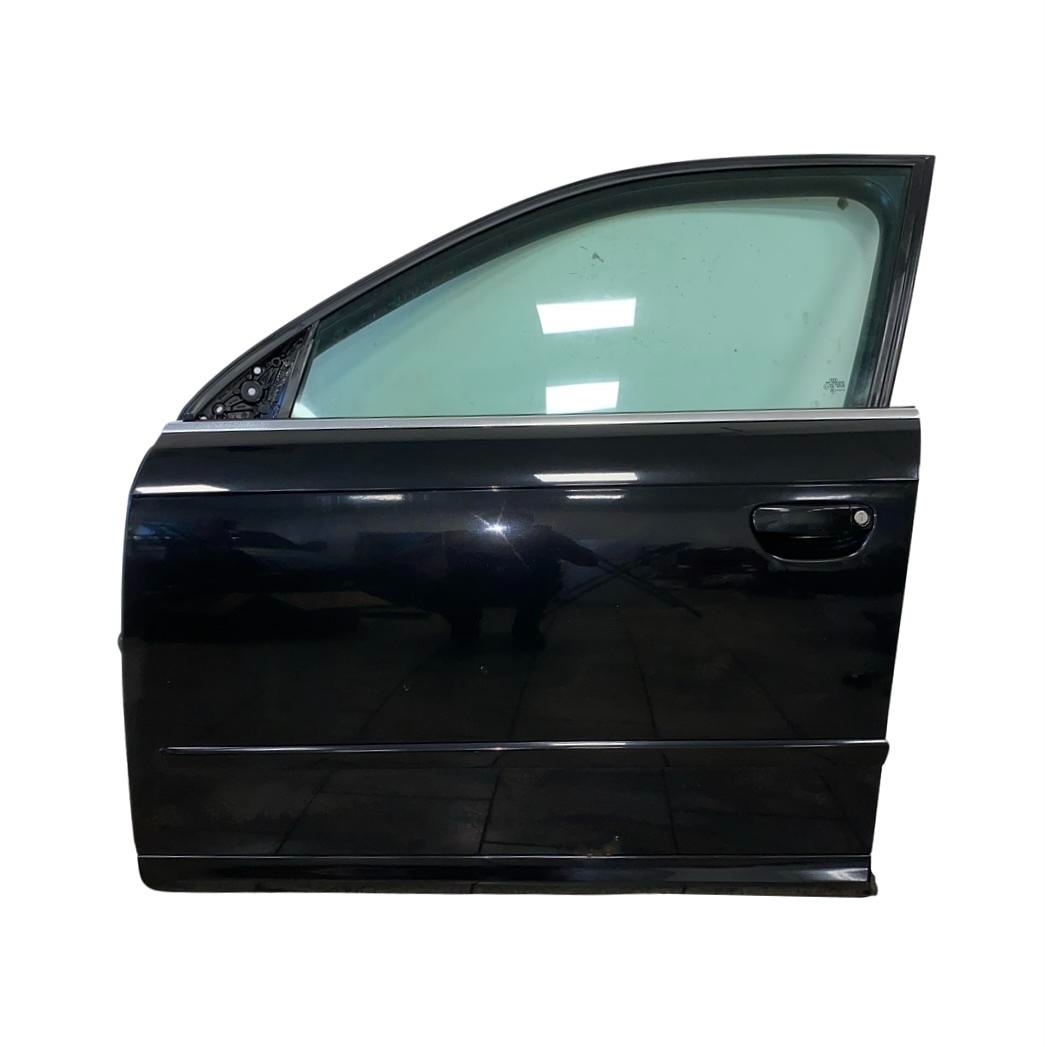 Levé přední dveře černá metalíza LZ9Y Audi A4 B7 8E 2006