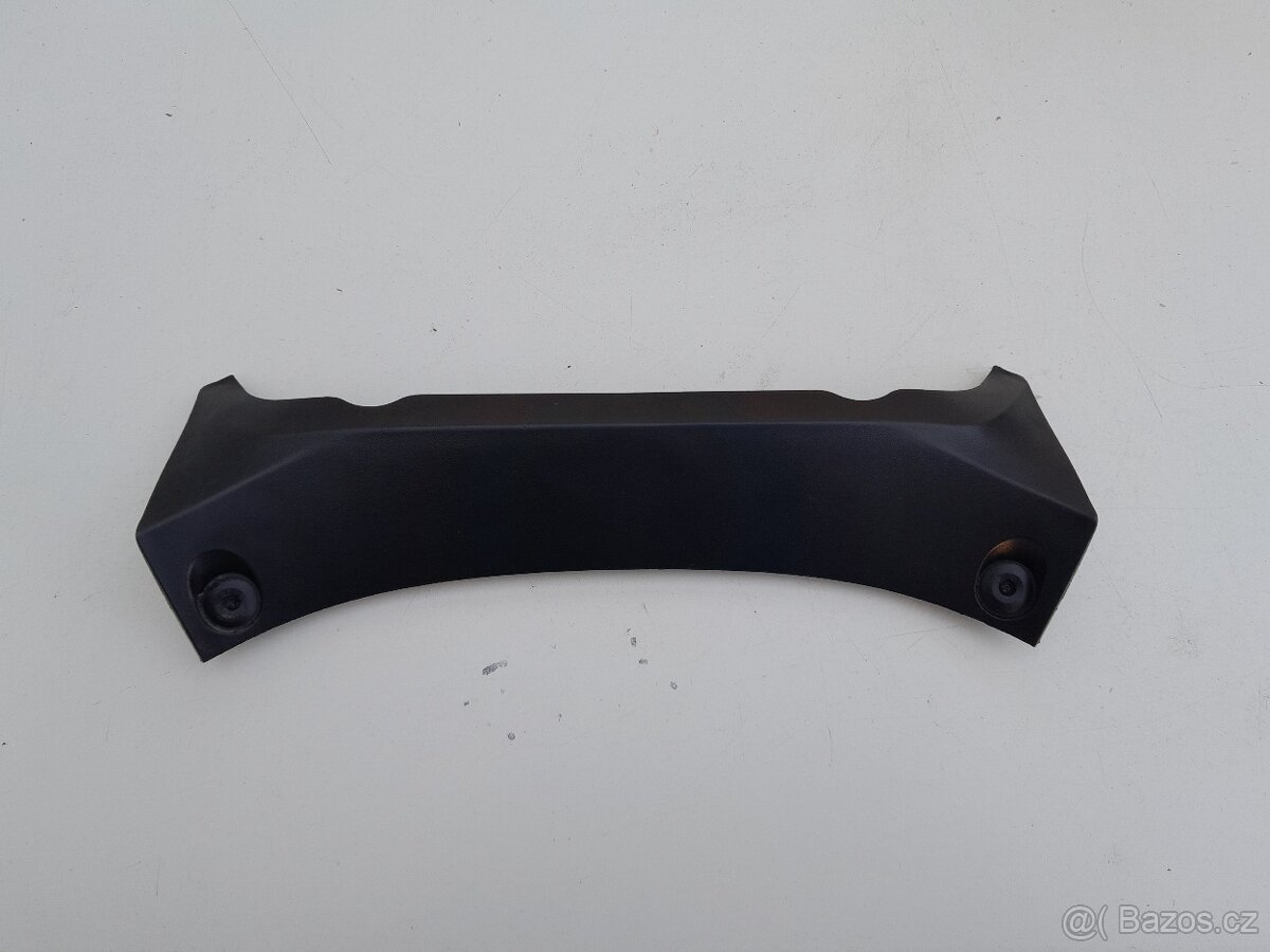 Plast okolo budiku honda xl 125 v varadero