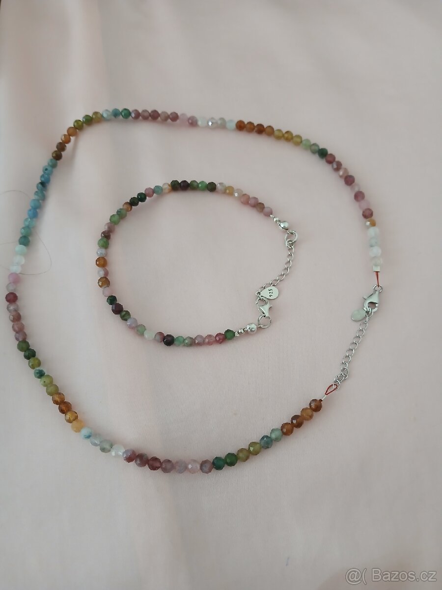 Náhrdelník,prsten a náušnice