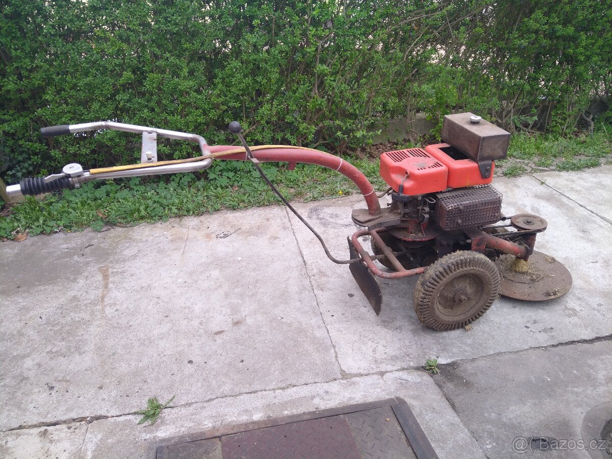 Prodám sekačku s motorem Tera vari - PRODÁNO