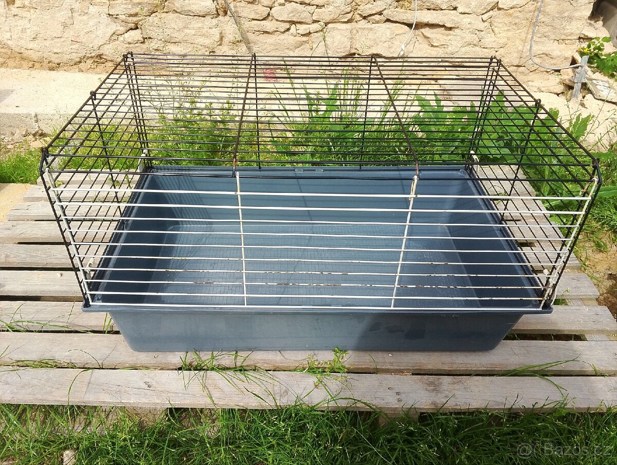 Klec šedá 78cm