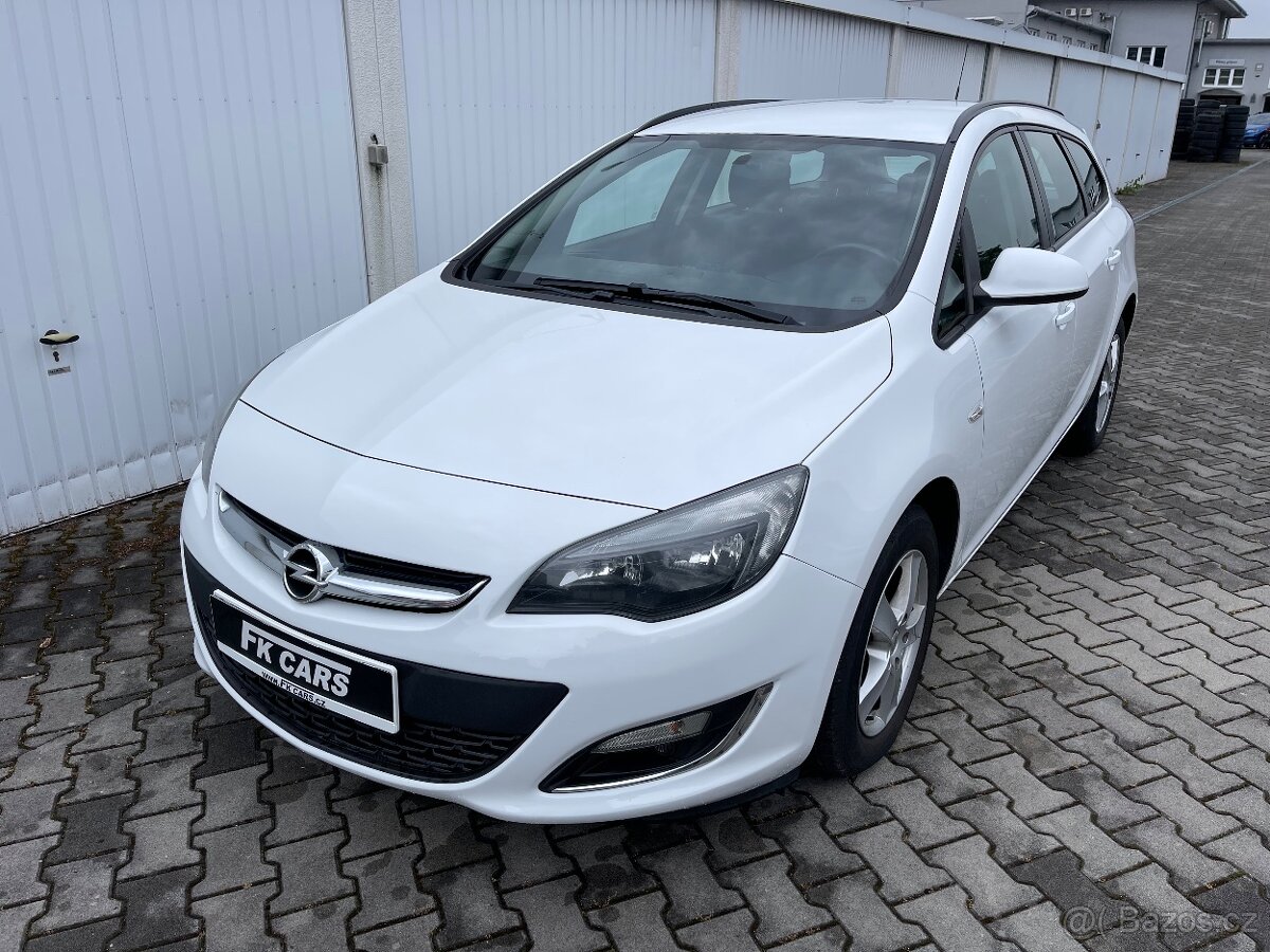 Opel Astra, 1,7 CDTI ser. kniha, nové v ČR