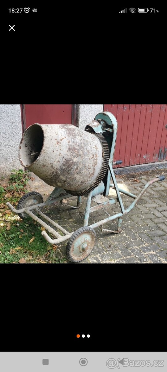 Stavební míchačka