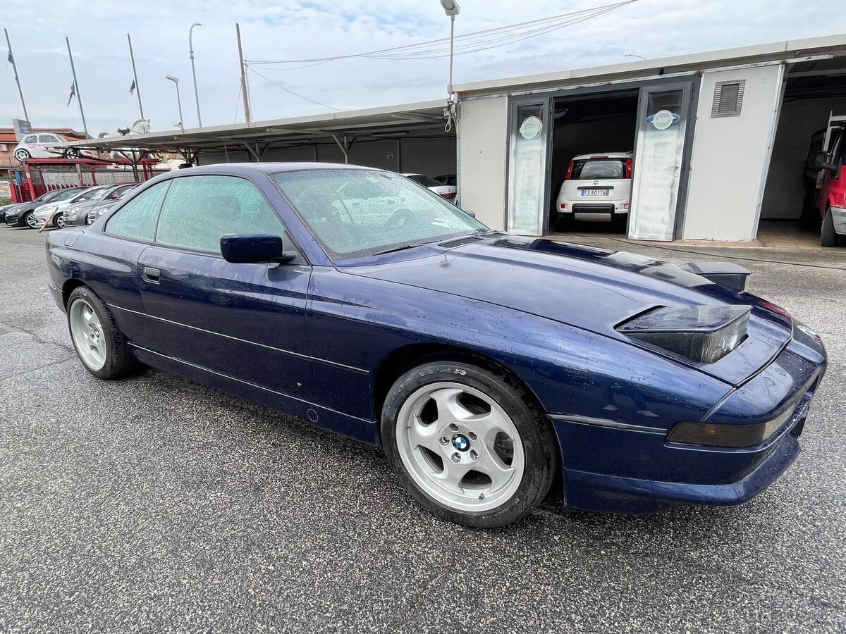 BMW 850i V12
