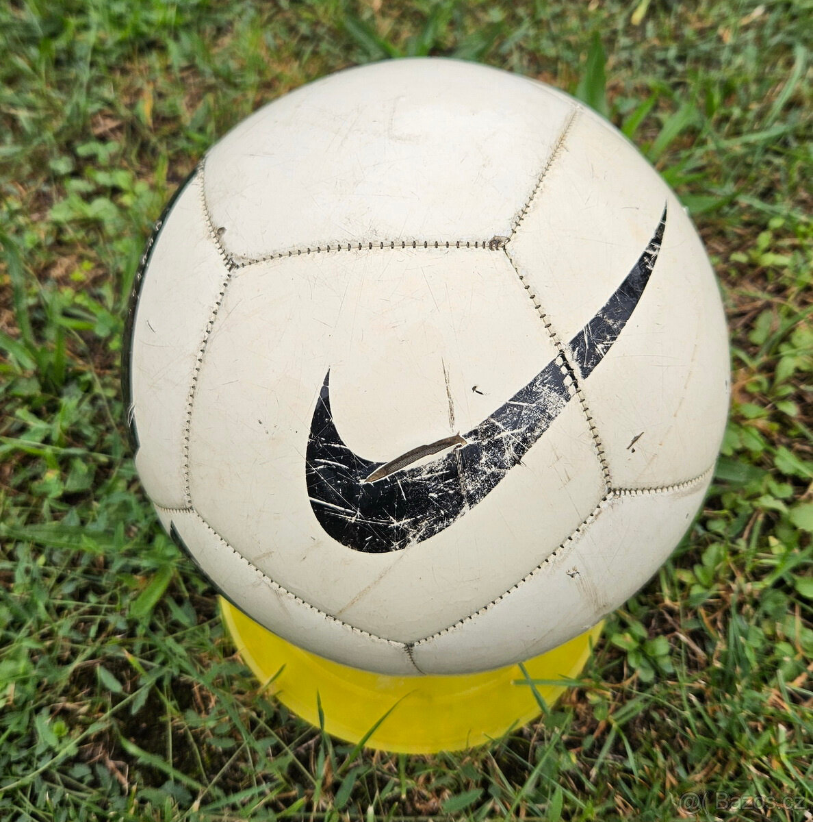 fotbalový míč NIKE