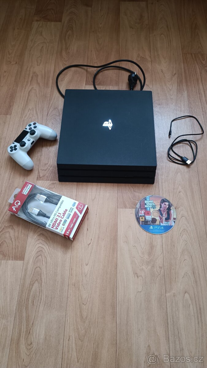 PlayStation 4 PRO (1TB) - záruka