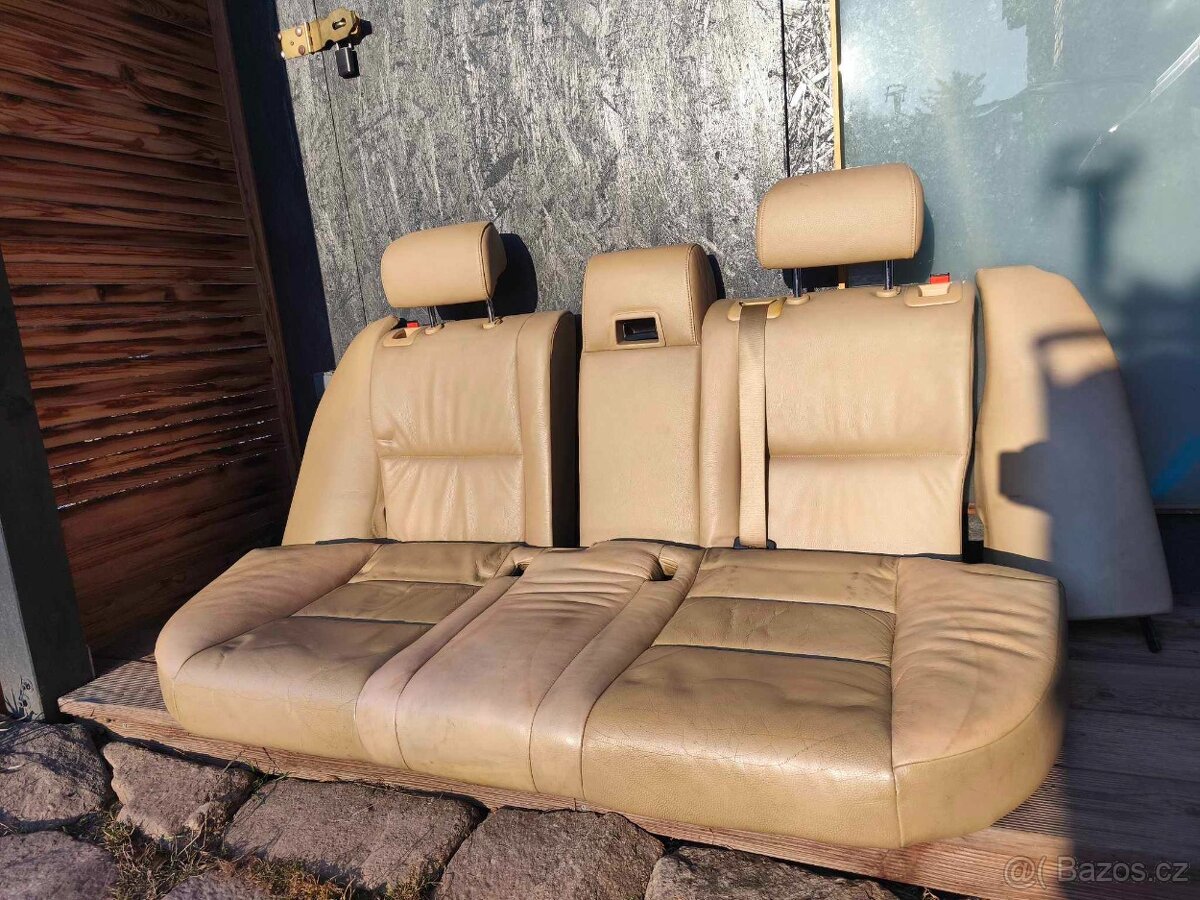 BMW E61 sedačky