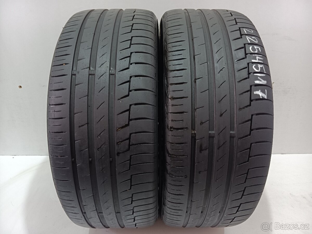 2ks letní pneu 225/45/17 Continental