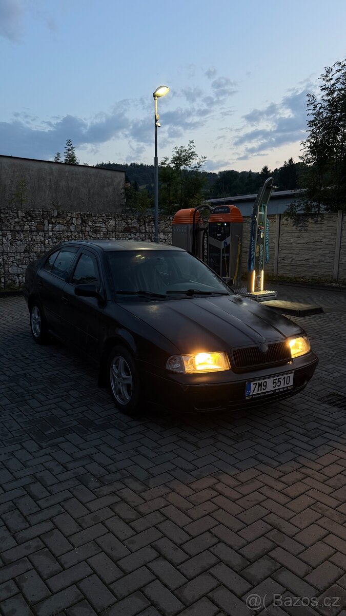 Škoda Octavia 1.6 55kw benzín - po servisu
