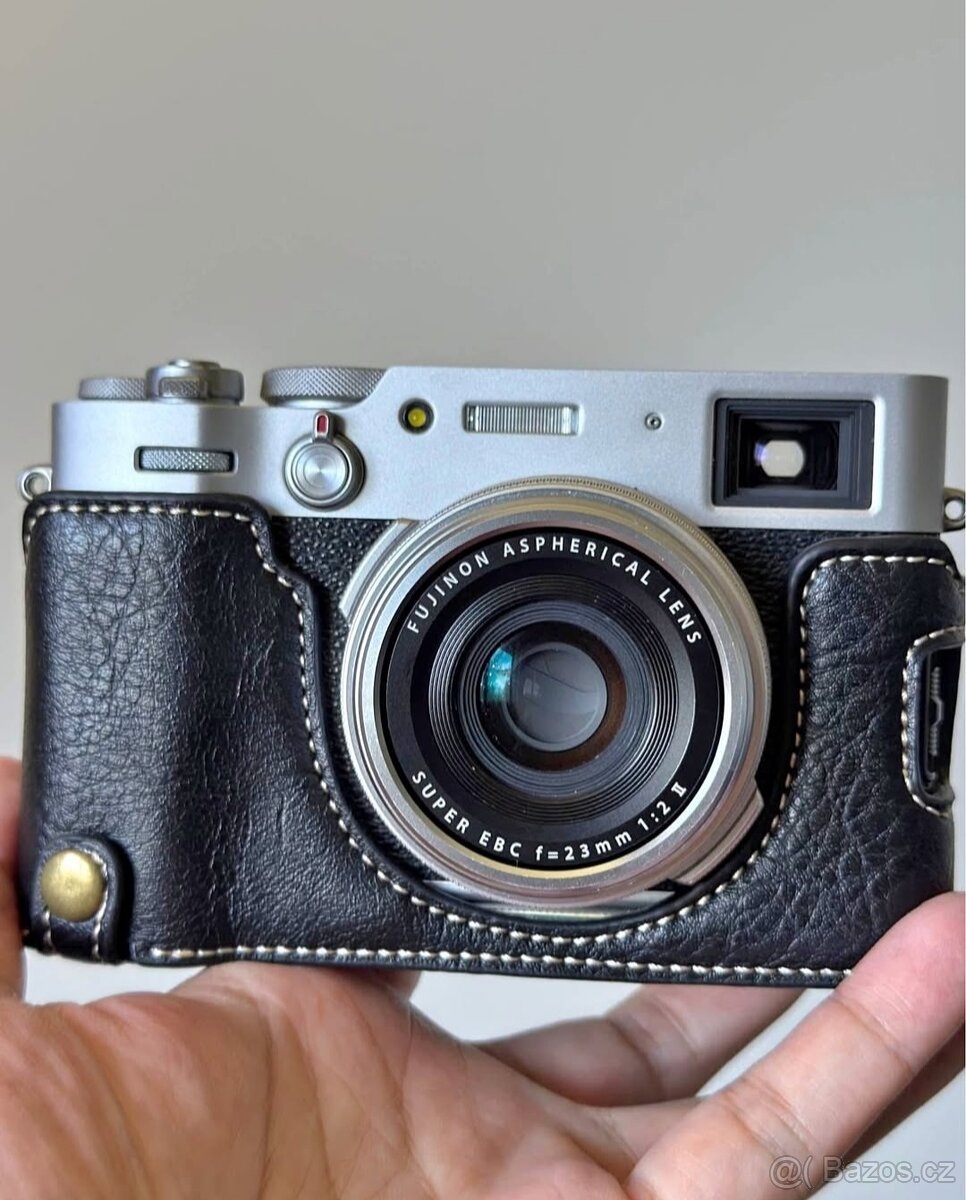 Fujifilm X100V