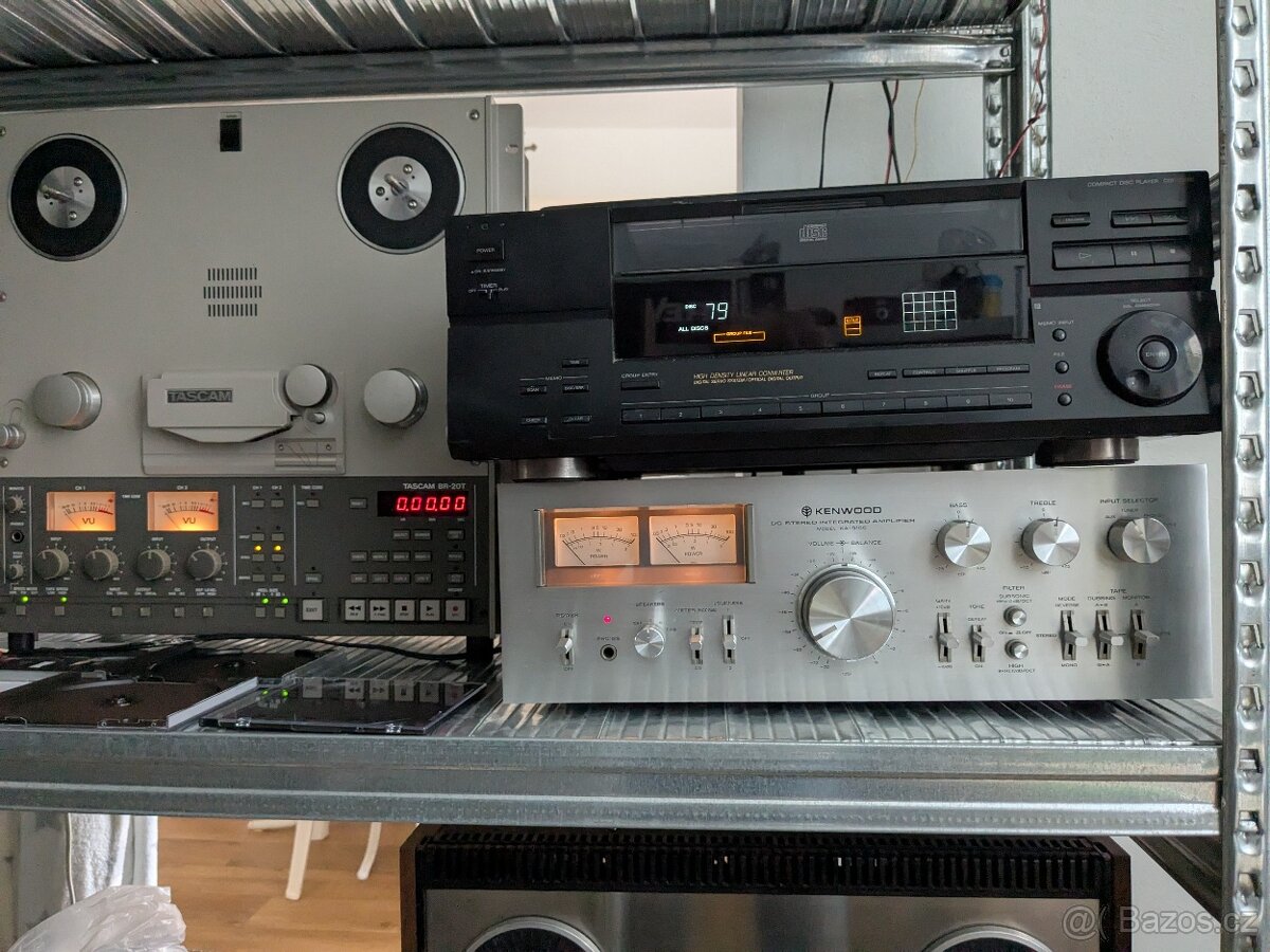 Sony CD player na 100ks CD