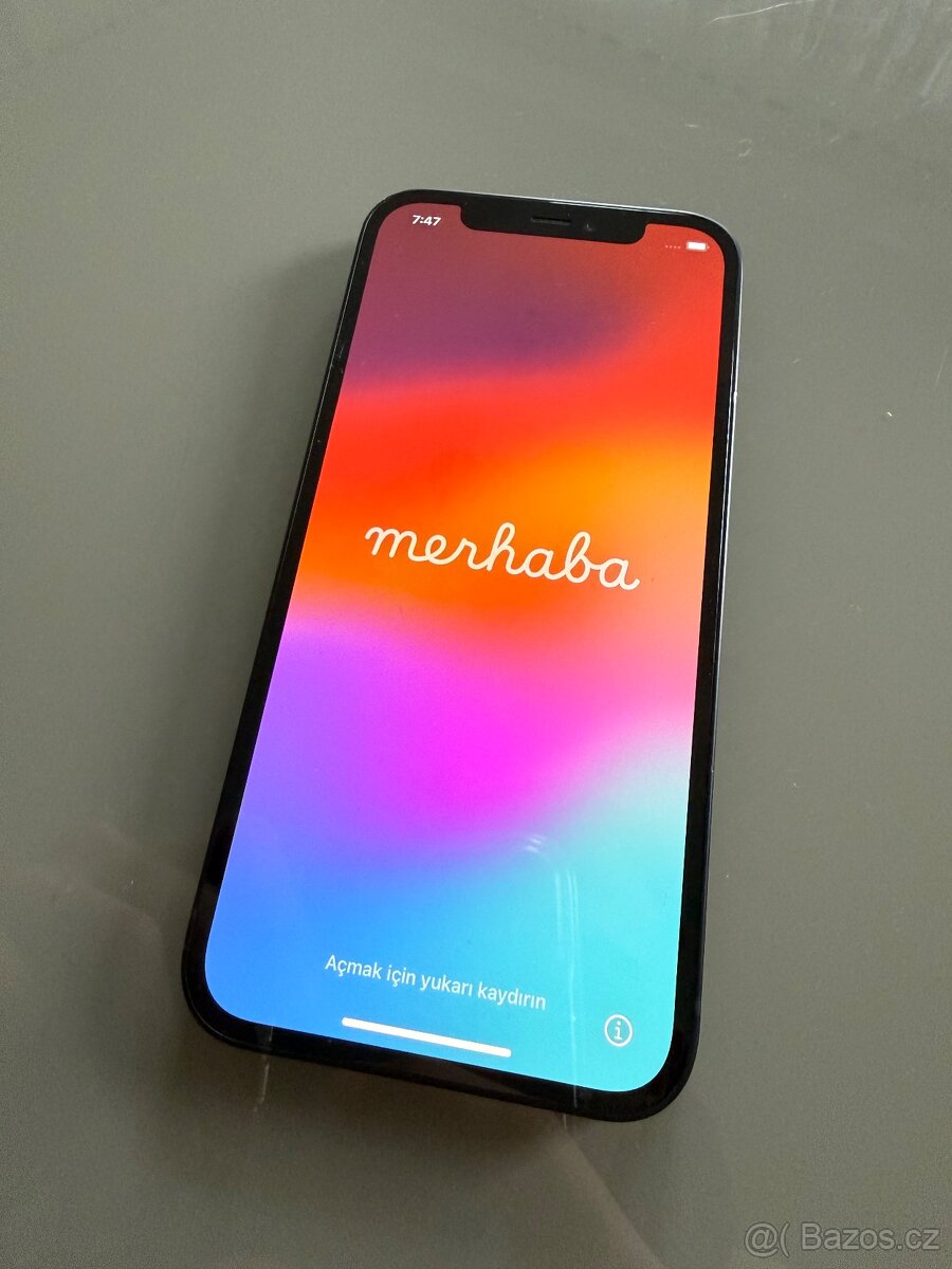 Apple iPhone 12 64 GB, top stav