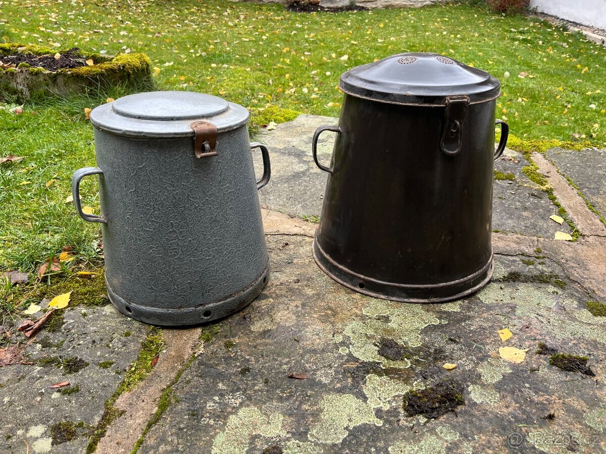 Smaltovaná sádelnice