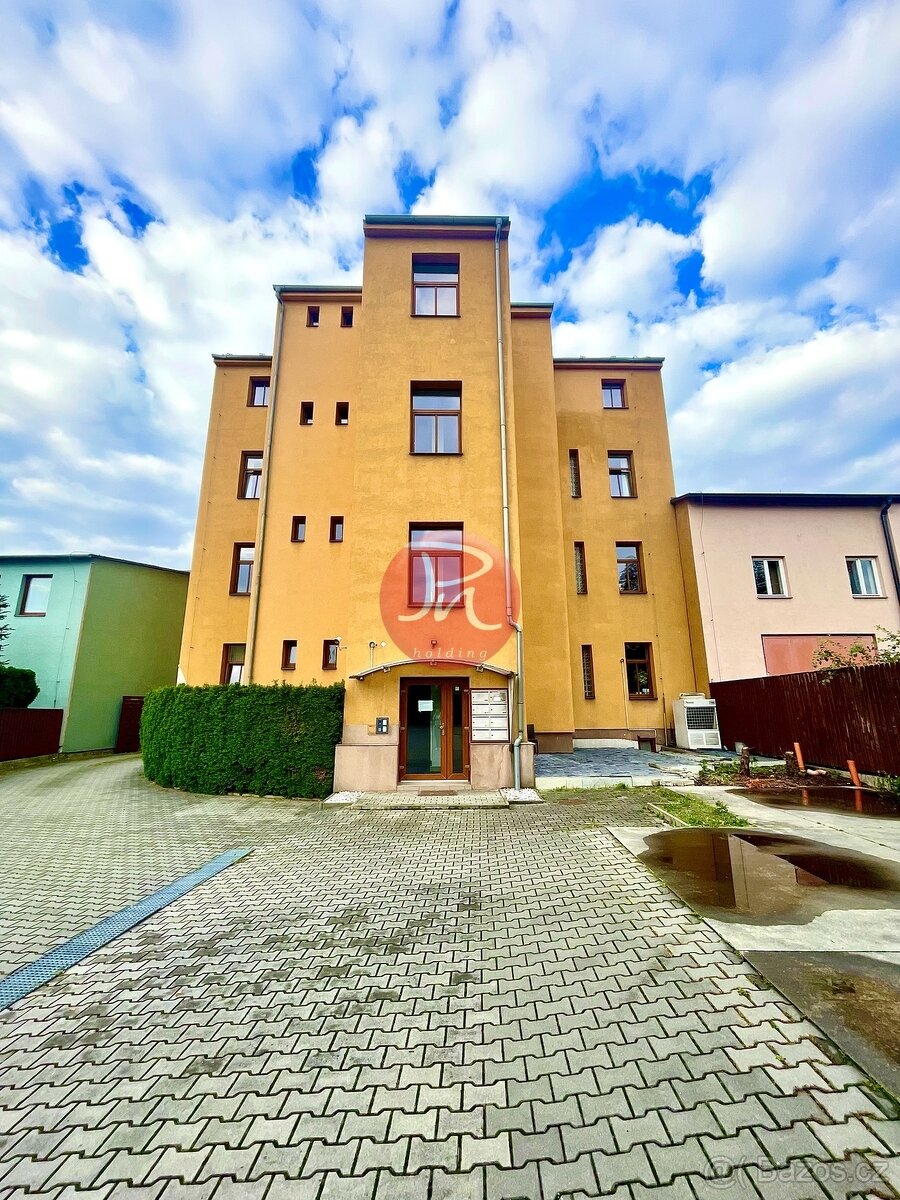 Reprezentativní kancelářské patro – 161,23 m², Kutuzovova | 