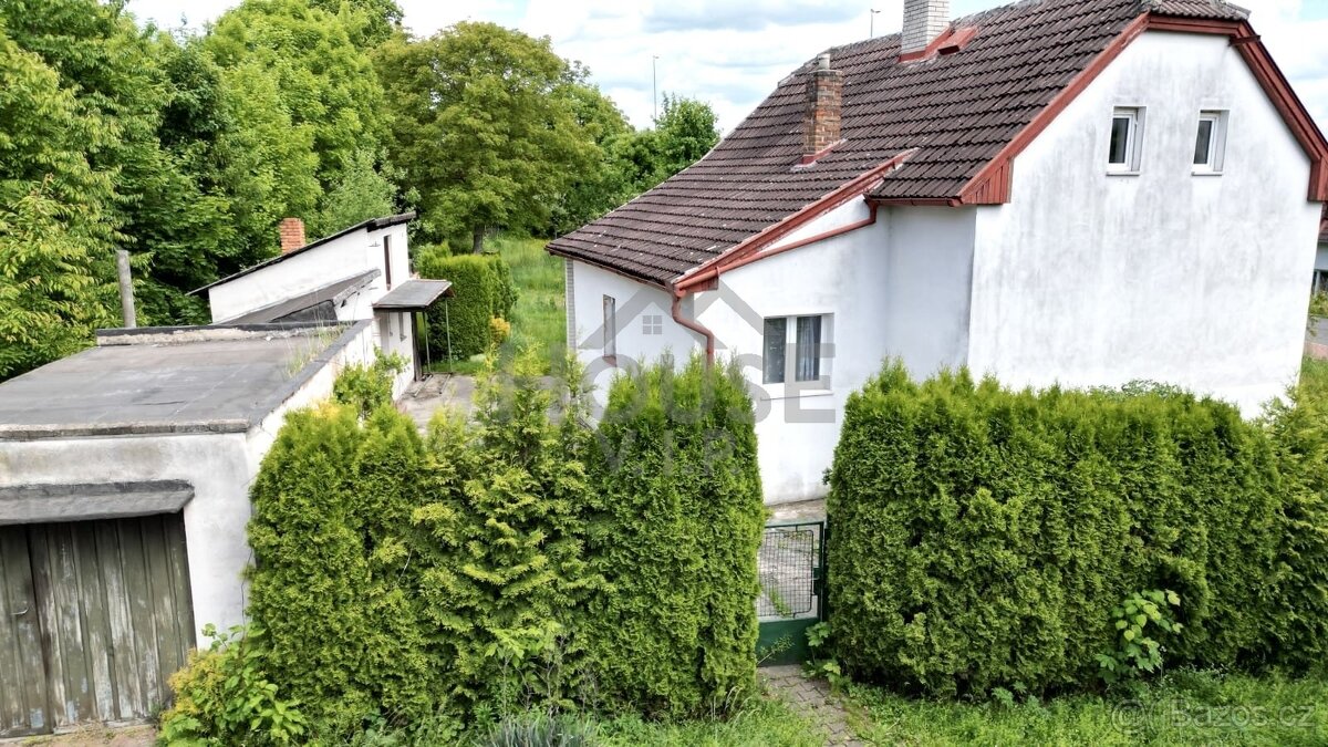 Prodej rodinného domu, 110 m², na pozemku 1132 m², Praha -