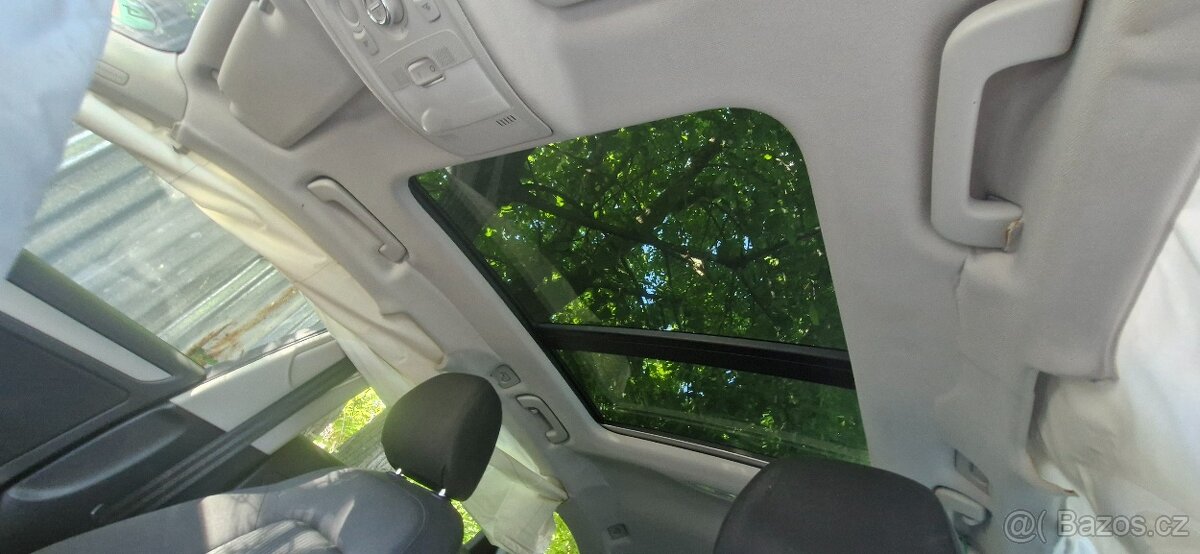 Panorama audi A4 B8 8K stresni okno