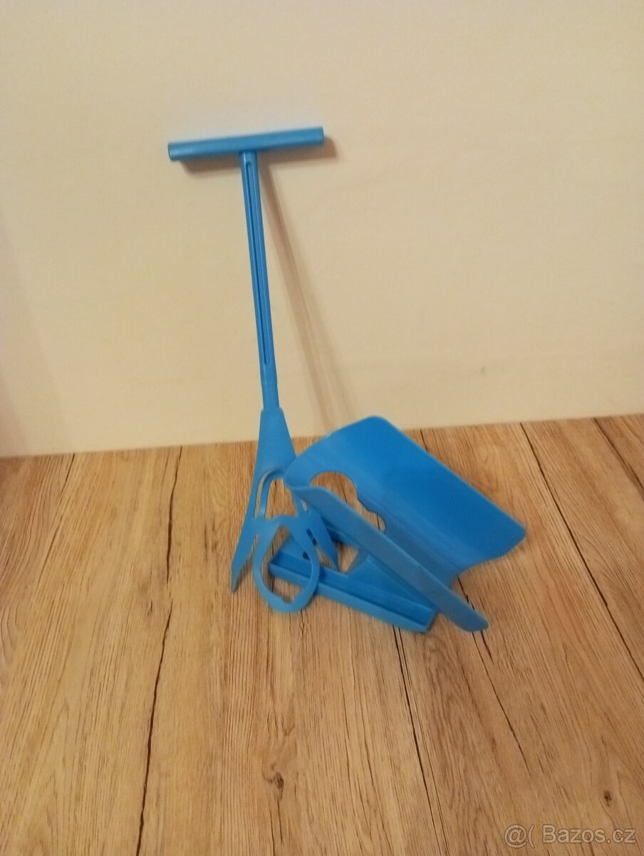 Výprodej skladu - prodám pomůcku nazouvání ponožek