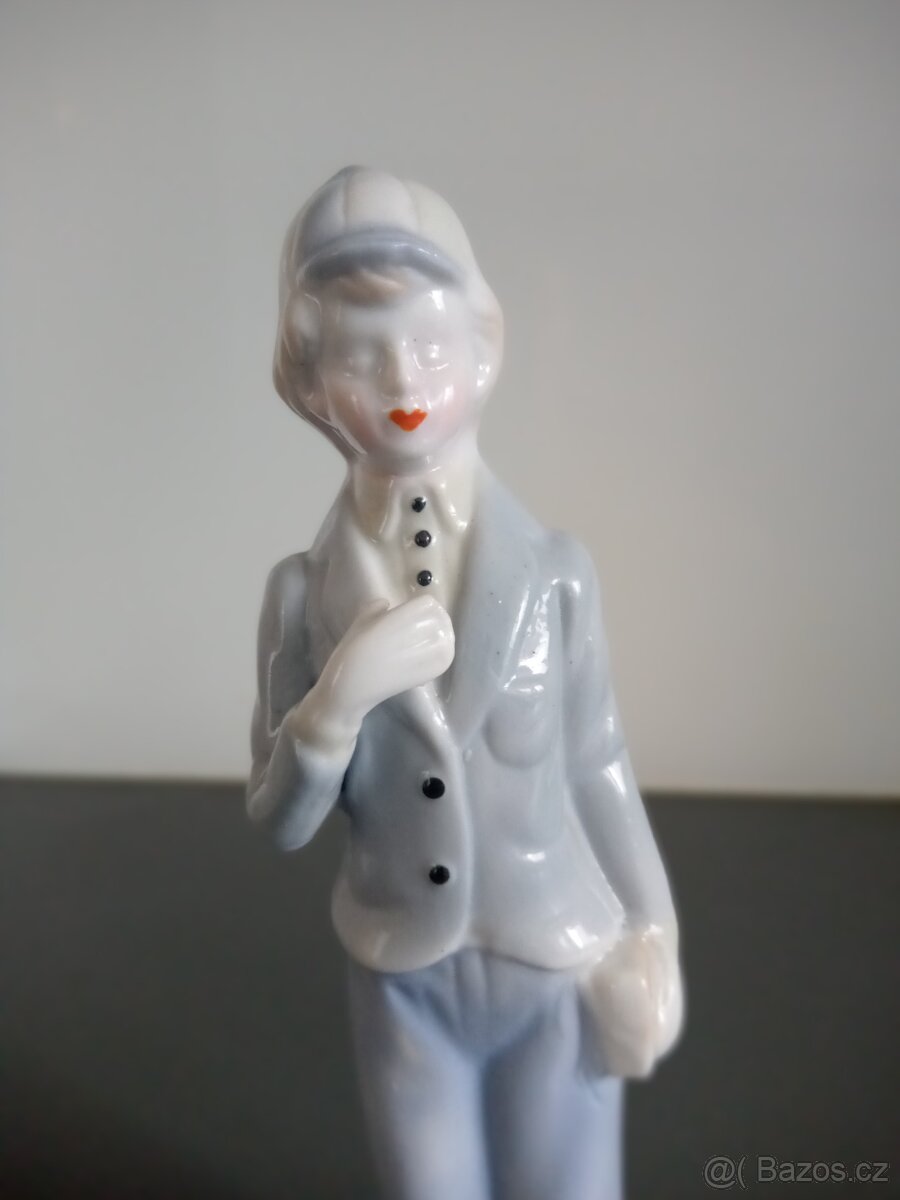 Porcelánová soška