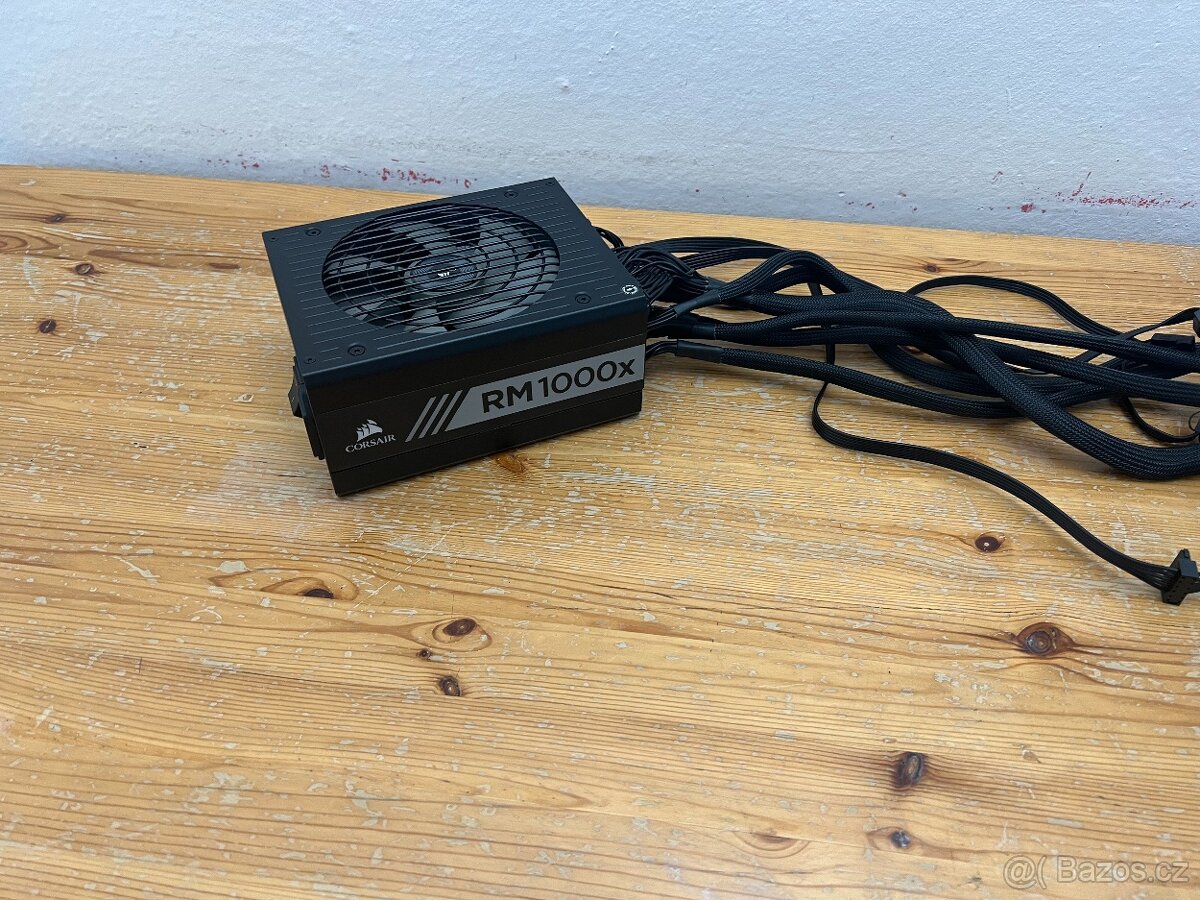 Corsair RM 1000x 80 Plus Gold Plně funkční,záruka