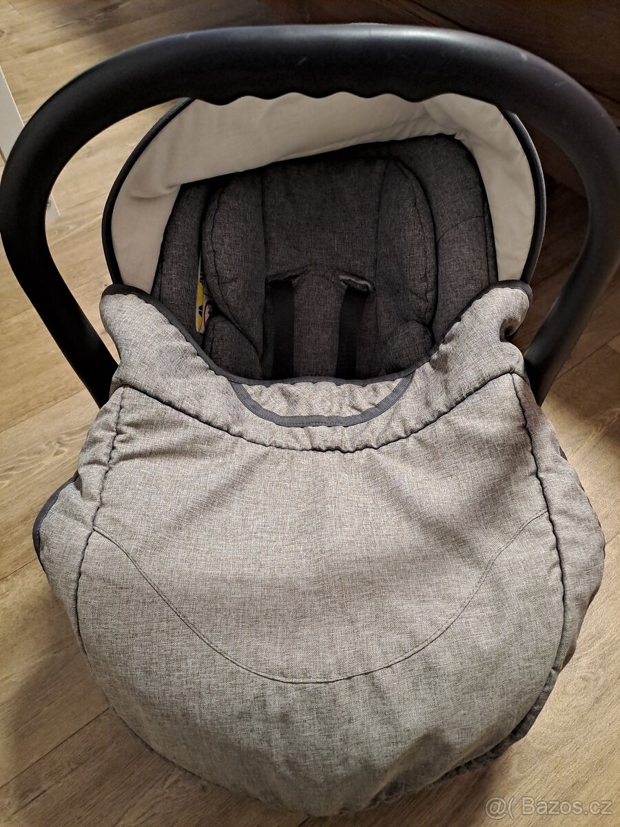 Autosedačka (vajícko)