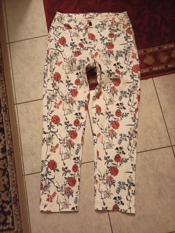 Nové, krásné džíny Esmara vel. 40