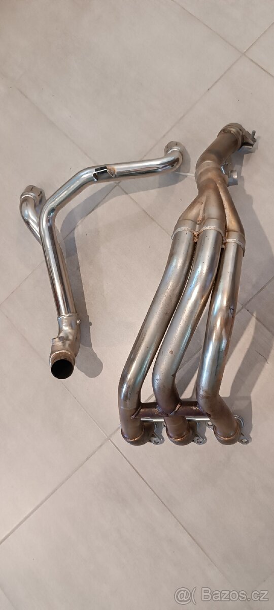 Svody Triumph Speed triple 1050