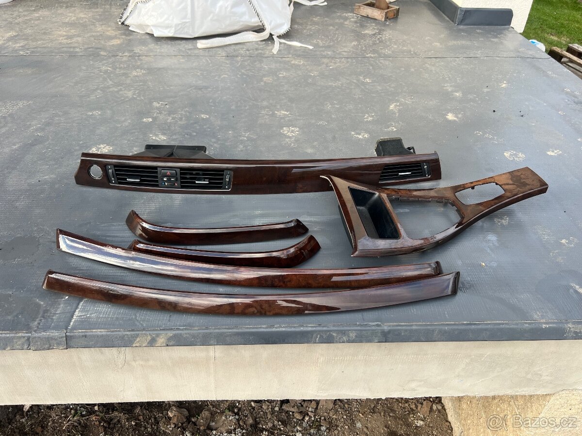 Dřevo dekor lišty bmw e90/e91 facelift na cic