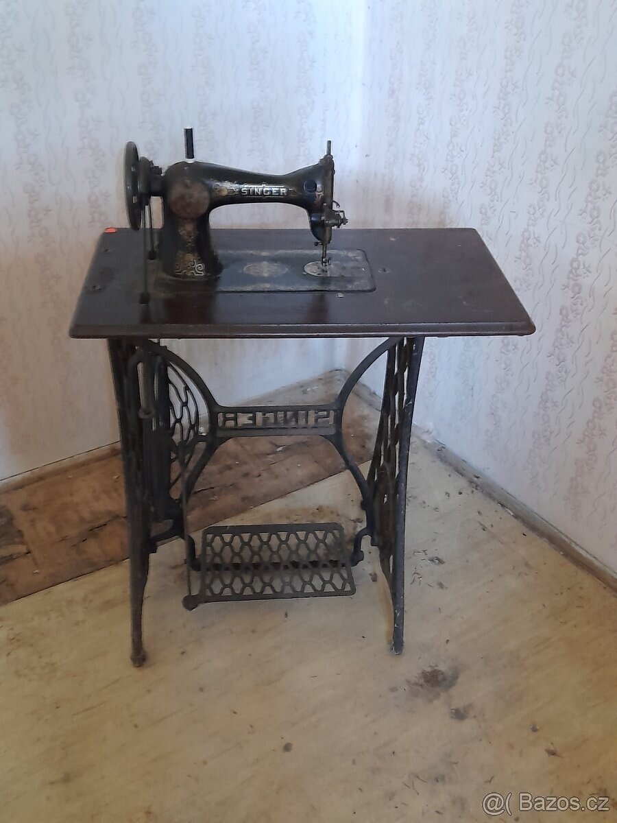 Šicí stroj Singer