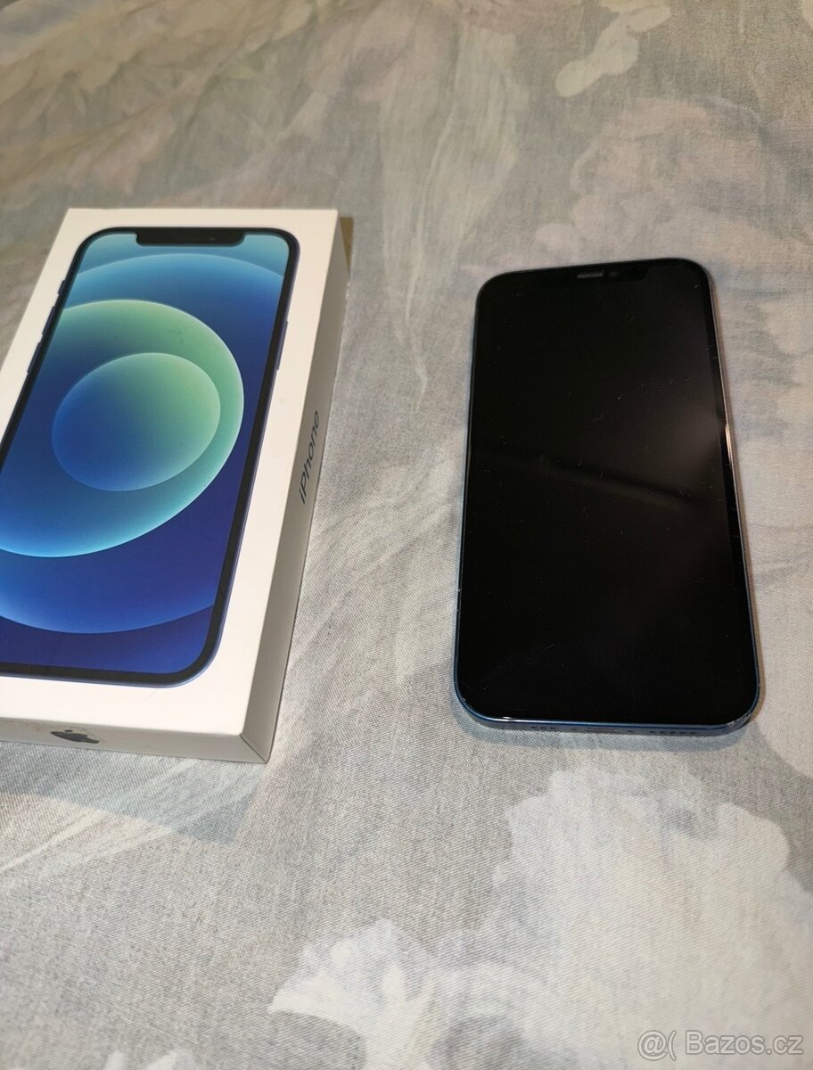 IPhone 12 blue