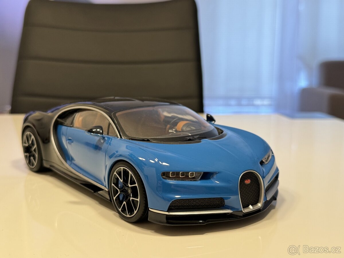 Kyosho Bugatti Chiron 1:18
