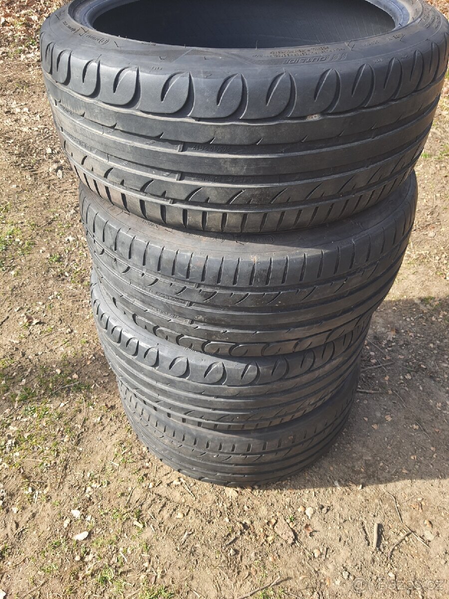 Letní pneu 205/40 r17