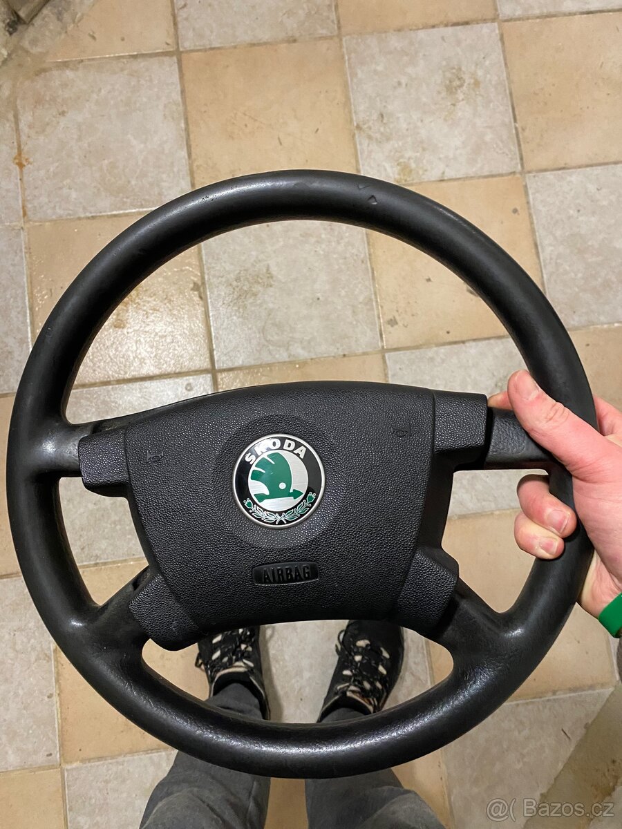 Volant Škoda Fabia 1
