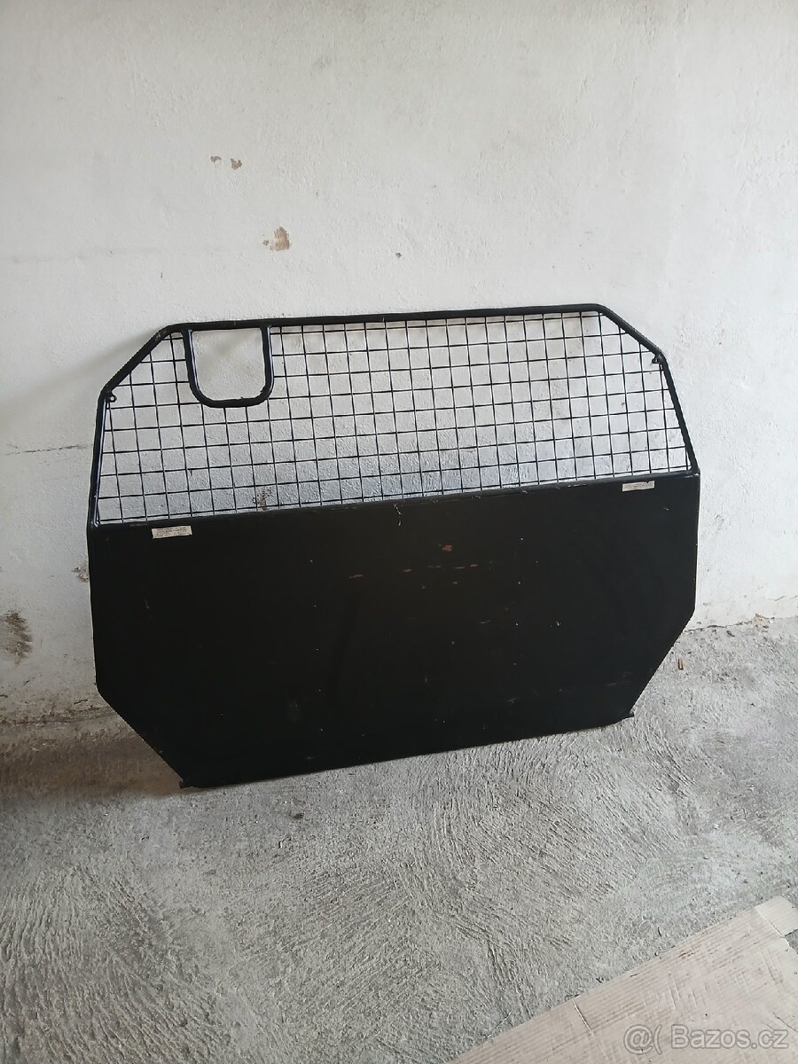 Přepážka do Kufru VW Touran