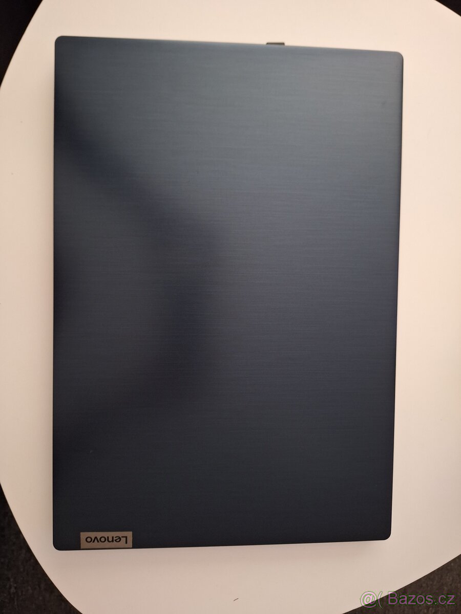 Lenovo IdeaPad 3 15ADA05