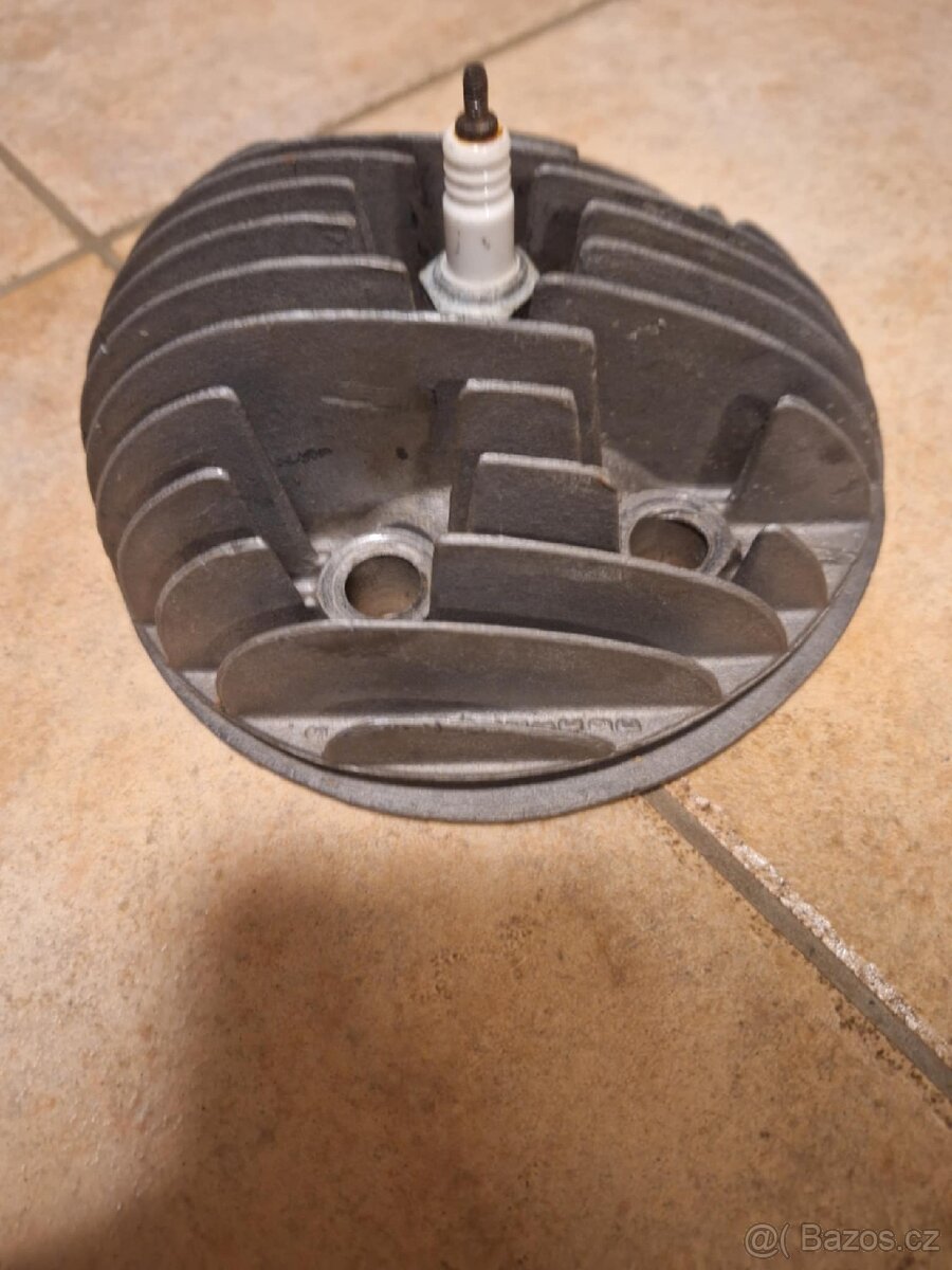 Hlava válce Jawa 250/353