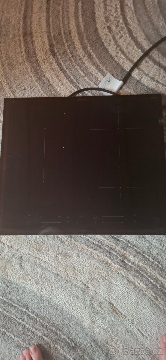 Indukční varná deska, IKEA 500 černá, 59 cm